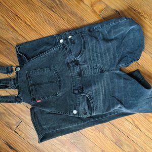 Levi’s Girlfriend Black Denim Overall’s Size 16 (Women's XS/00)